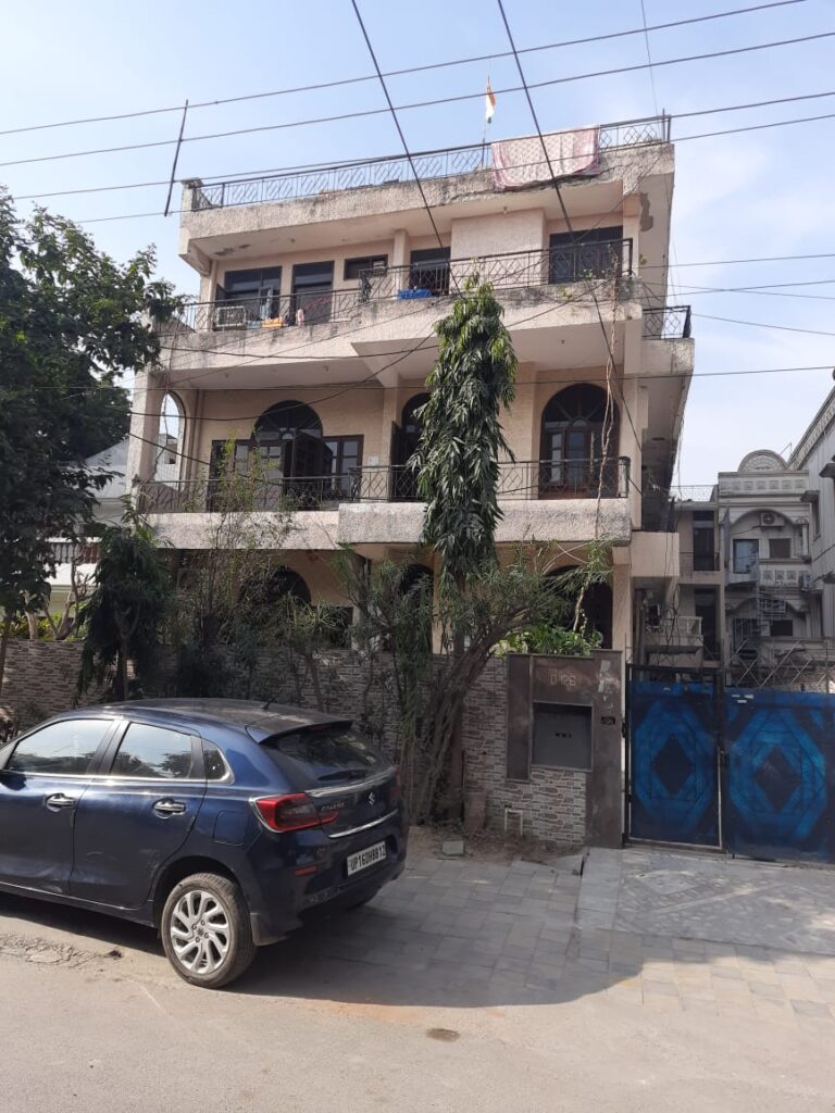 Girls PG in Sector 36 Noida