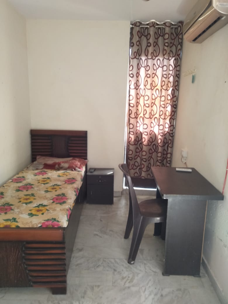 Budget PG in Noida