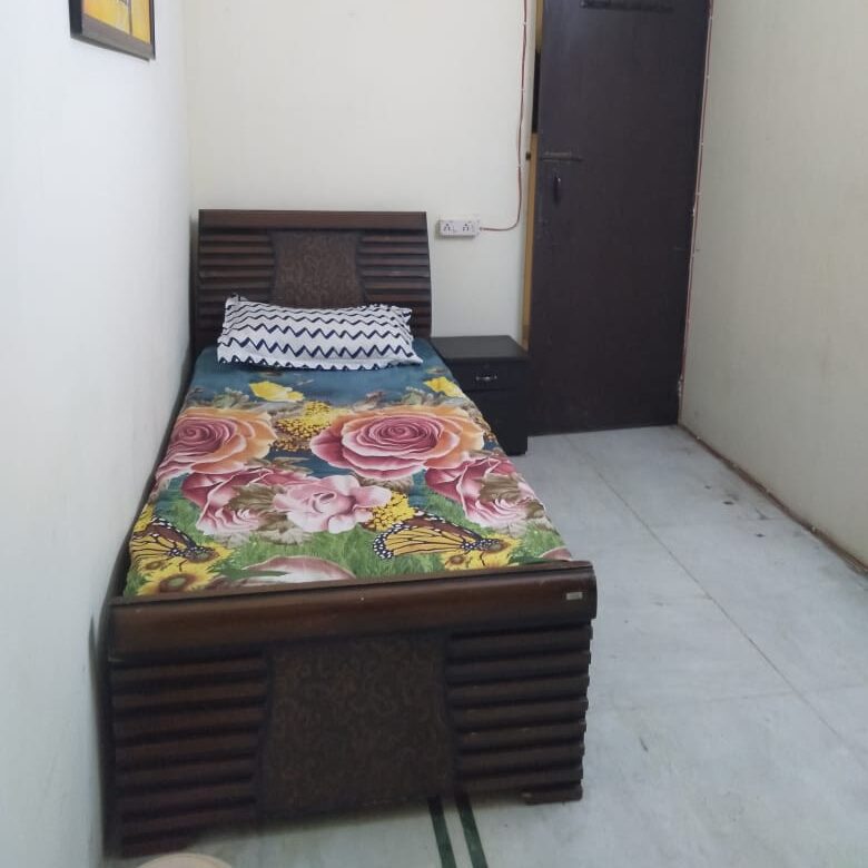 room8